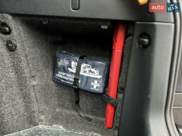 Чорний Шкода Октавія, об'ємом двигуна 1.8 л та пробігом 195 тис. км за 8900 $, фото 51 на Automoto.ua