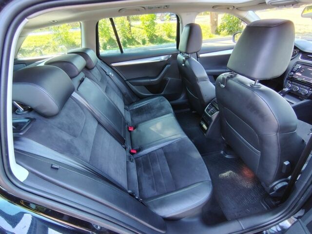 Черный Шкода Октавия, объемом двигателя 1.6 л и пробегом 252 тыс. км за 10800 $, фото 14 на Automoto.ua