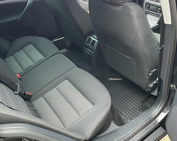 Чорний Шкода Октавія, об'ємом двигуна 1.6 л та пробігом 266 тис. км за 8000 $, фото 9 на Automoto.ua