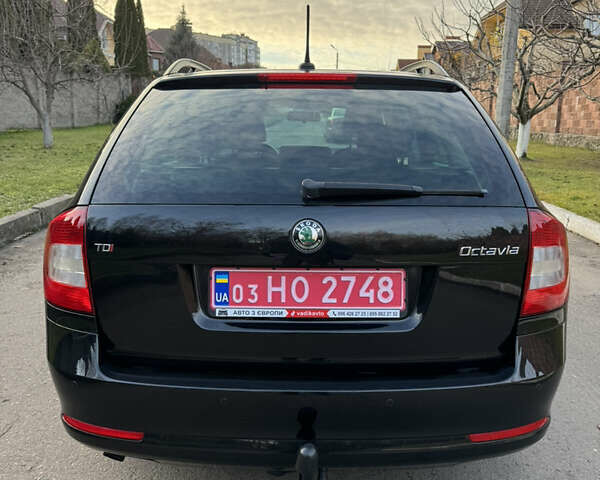 Черный Шкода Октавия, объемом двигателя 2 л и пробегом 217 тыс. км за 10550 $, фото 21 на Automoto.ua