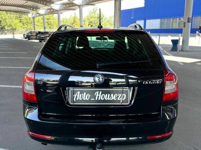 Чорний Шкода Октавія, об'ємом двигуна 0 л та пробігом 327 тис. км за 7900 $, фото 4 на Automoto.ua