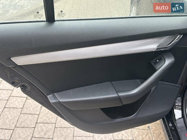 Черный Шкода Октавия, объемом двигателя 1.6 л и пробегом 240 тыс. км за 10500 $, фото 12 на Automoto.ua