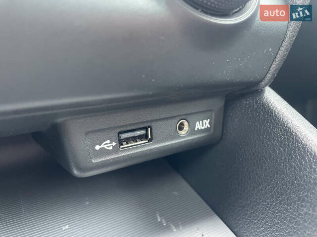 Черный Шкода Октавия, объемом двигателя 1.8 л и пробегом 198 тыс. км за 11500 $, фото 91 на Automoto.ua