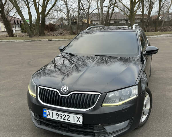 Шкода Октавия 2013 в Борисполе на Automoto.ua Черный Шкода Октавия, объемом двигателя 2 л и пробегом 355 тыс. км за 10500 $, фото 10 на Automoto.ua