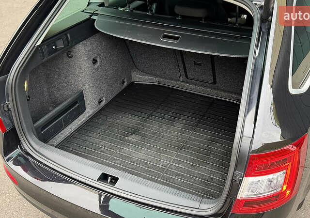 Черный Шкода Октавия, объемом двигателя 1.6 л и пробегом 257 тыс. км за 11150 $, фото 20 на Automoto.ua