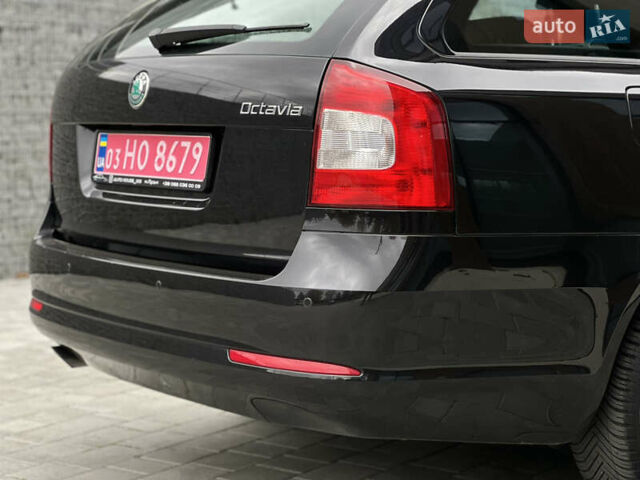 Чорний Шкода Октавія, об'ємом двигуна 1.8 л та пробігом 195 тис. км за 8900 $, фото 26 на Automoto.ua