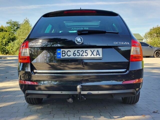 Черный Шкода Октавия, объемом двигателя 1.6 л и пробегом 252 тыс. км за 10800 $, фото 7 на Automoto.ua