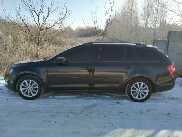 Чорний Шкода Октавія, об'ємом двигуна 1.6 л та пробігом 300 тис. км за 10500 $, фото 3 на Automoto.ua