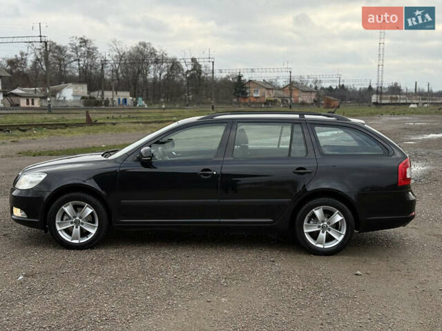 Черный Шкода Октавия, объемом двигателя 1.6 л и пробегом 208 тыс. км за 9100 $, фото 2 на Automoto.ua