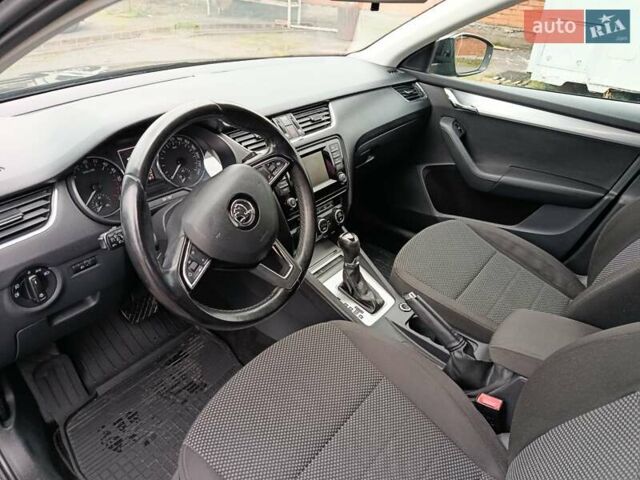 Чорний Шкода Октавія, об'ємом двигуна 1.97 л та пробігом 268 тис. км за 11800 $, фото 28 на Automoto.ua