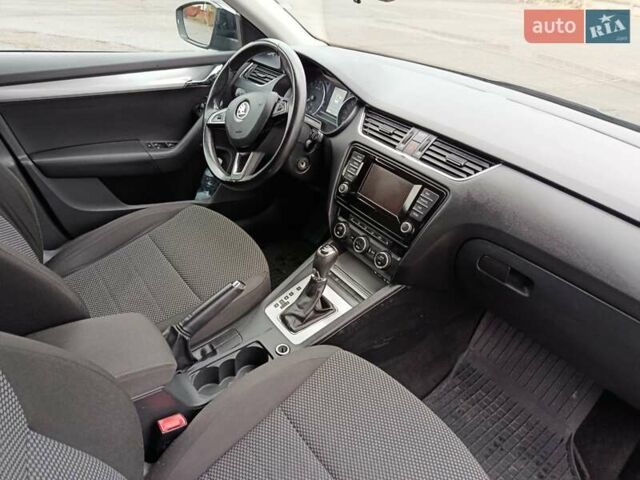 Чорний Шкода Октавія, об'ємом двигуна 1.97 л та пробігом 268 тис. км за 11800 $, фото 29 на Automoto.ua