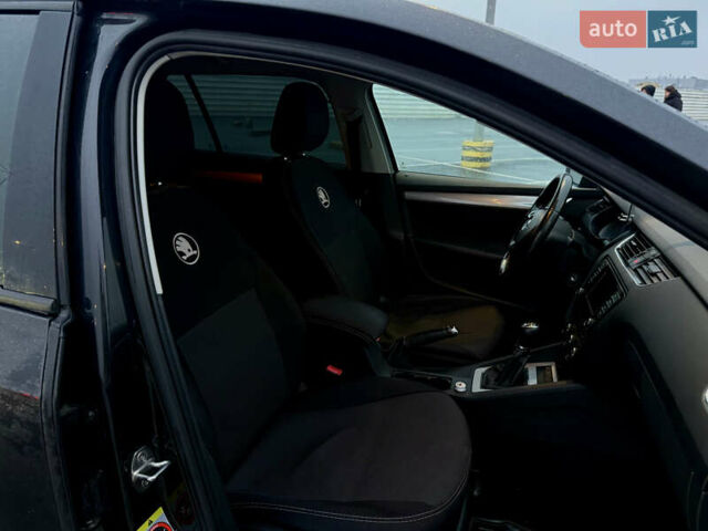 Черный Шкода Октавия, объемом двигателя 1.6 л и пробегом 335 тыс. км за 10000 $, фото 23 на Automoto.ua