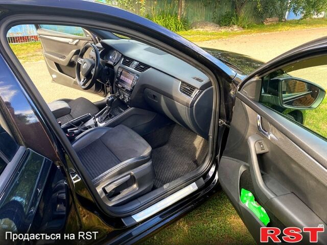 Черный Шкода Октавия, объемом двигателя 2 л и пробегом 251 тыс. км за 14000 $, фото 7 на Automoto.ua