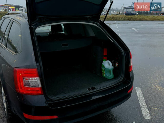 Черный Шкода Октавия, объемом двигателя 1.6 л и пробегом 335 тыс. км за 10000 $, фото 35 на Automoto.ua