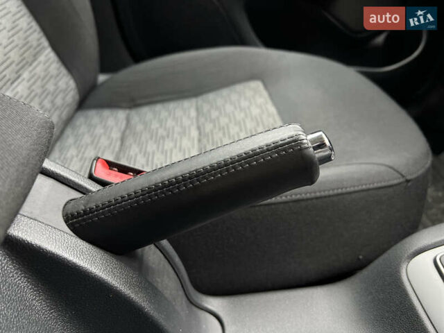 Чорний Шкода Октавія, об'ємом двигуна 1.8 л та пробігом 195 тис. км за 8900 $, фото 37 на Automoto.ua