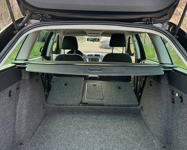 Черный Шкода Октавия, объемом двигателя 2 л и пробегом 217 тыс. км за 10550 $, фото 68 на Automoto.ua