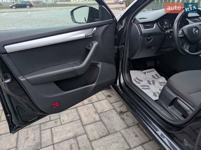 Чорний Шкода Октавія, об'ємом двигуна 1.8 л та пробігом 231 тис. км за 9950 $, фото 39 на Automoto.ua