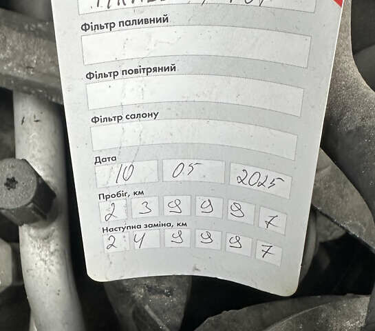 Черный Шкода Октавия, объемом двигателя 1.6 л и пробегом 240 тыс. км за 10500 $, фото 25 на Automoto.ua