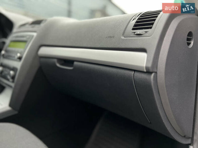 Чорний Шкода Октавія, об'ємом двигуна 1.8 л та пробігом 195 тис. км за 8900 $, фото 43 на Automoto.ua