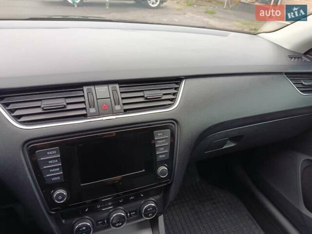 Чорний Шкода Октавія, об'ємом двигуна 1.97 л та пробігом 268 тис. км за 11800 $, фото 27 на Automoto.ua