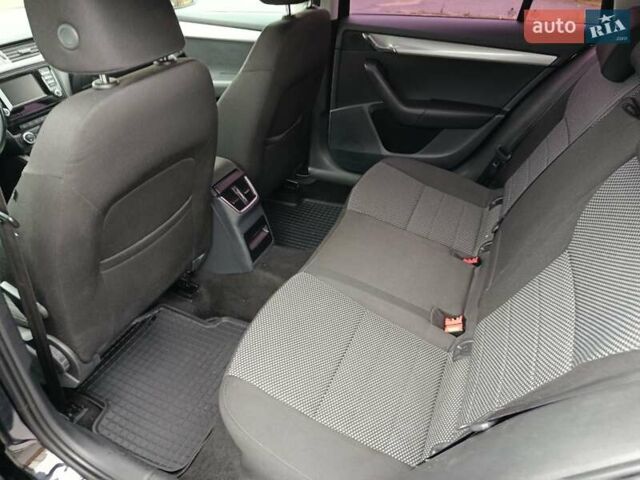 Чорний Шкода Октавія, об'ємом двигуна 1.97 л та пробігом 268 тис. км за 11800 $, фото 37 на Automoto.ua