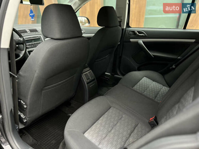 Чорний Шкода Октавія, об'ємом двигуна 1.8 л та пробігом 195 тис. км за 8900 $, фото 31 на Automoto.ua