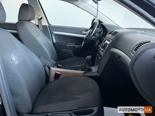 Черный Шкода Октавия, объемом двигателя 1.6 л и пробегом 289 тыс. км за 8700 $, фото 18 на Automoto.ua