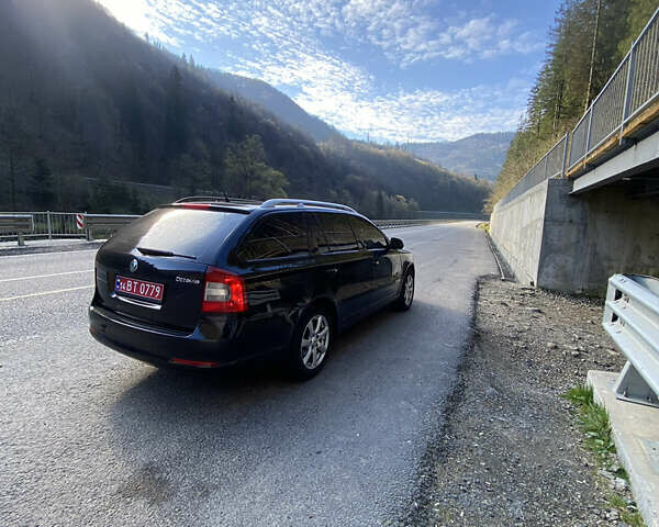 Черный Шкода Октавия, объемом двигателя 2 л и пробегом 350 тыс. км за 8700 $, фото 7 на Automoto.ua