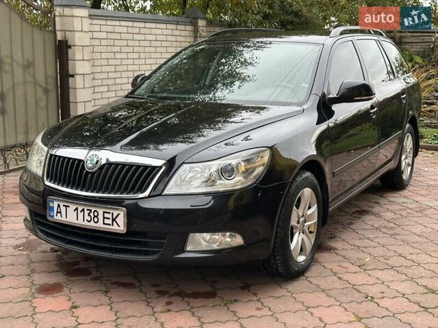 Черный Шкода Октавия, объемом двигателя 1.6 л и пробегом 299 тыс. км за 8200 $, фото 3 на Automoto.ua
