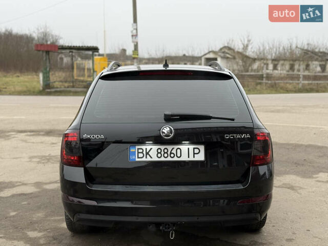 Черный Шкода Октавия, объемом двигателя 1.97 л и пробегом 260 тыс. км за 14500 $, фото 13 на Automoto.ua