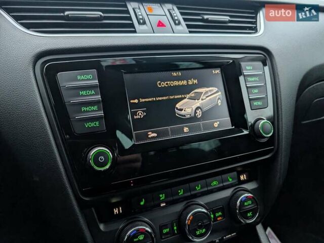 Чорний Шкода Октавія, об'ємом двигуна 1.8 л та пробігом 231 тис. км за 9950 $, фото 78 на Automoto.ua