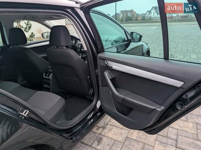 Чорний Шкода Октавія, об'ємом двигуна 1.8 л та пробігом 231 тис. км за 9950 $, фото 48 на Automoto.ua