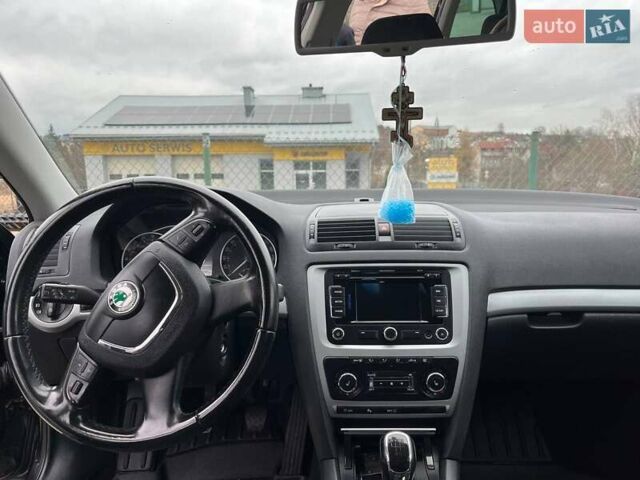 Черный Шкода Октавия, объемом двигателя 1.97 л и пробегом 231 тыс. км за 10200 $, фото 12 на Automoto.ua