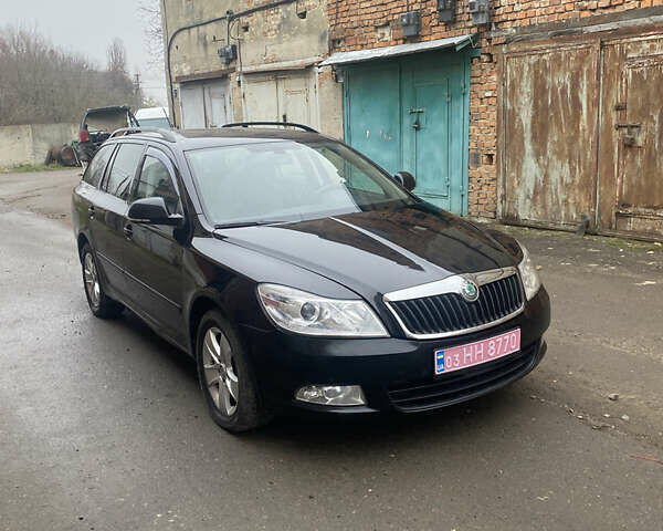 Чорний Шкода Октавія, об'ємом двигуна 1.6 л та пробігом 236 тис. км за 9000 $, фото 2 на Automoto.ua