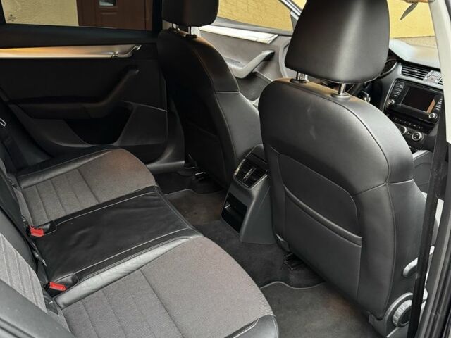 Черный Шкода Октавия, объемом двигателя 1.97 л и пробегом 260 тыс. км за 10950 $, фото 10 на Automoto.ua