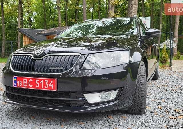 Чорний Шкода Октавія, об'ємом двигуна 1.6 л та пробігом 269 тис. км за 11250 $, фото 7 на Automoto.ua