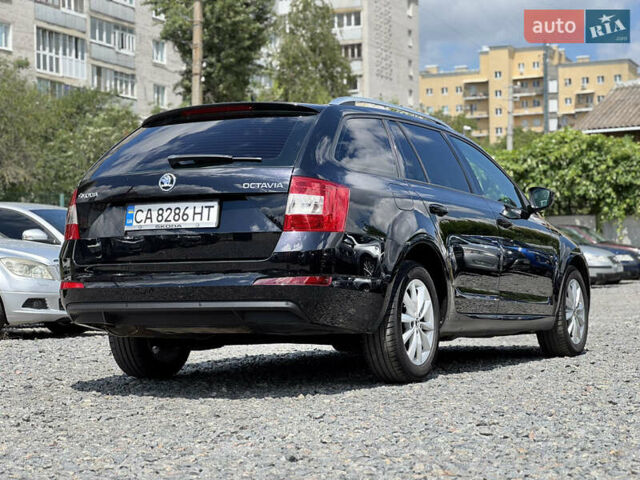 Шкода Октавия 2014 в Бердичеве на Automoto.ua Черный Шкода Октавия, объемом двигателя 1.97 л и пробегом 291 тыс. км за 10800 $, фото 7 на Automoto.ua
