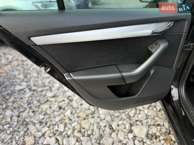 Черный Шкода Октавия, объемом двигателя 1.6 л и пробегом 218 тыс. км за 11950 $, фото 25 на Automoto.ua