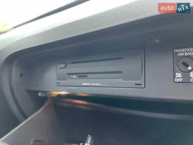 Черный Шкода Октавия, объемом двигателя 1.97 л и пробегом 327 тыс. км за 10999 $, фото 17 на Automoto.ua