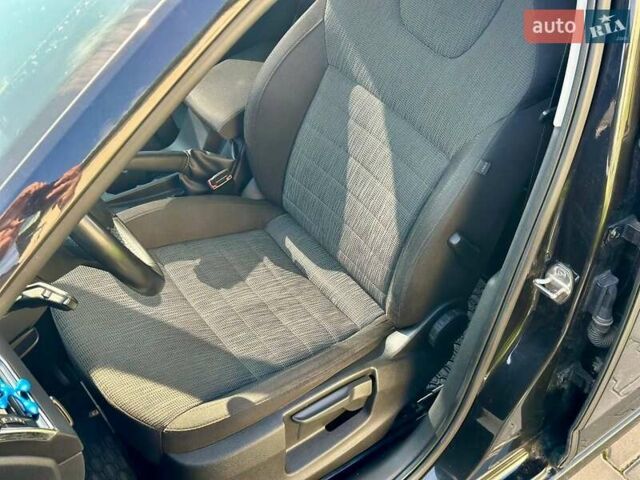 Чорний Шкода Октавія, об'ємом двигуна 2 л та пробігом 215 тис. км за 11300 $, фото 42 на Automoto.ua