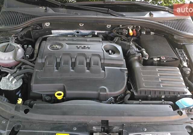 Чорний Шкода Октавія, об'ємом двигуна 1.6 л та пробігом 300 тис. км за 9500 $, фото 12 на Automoto.ua