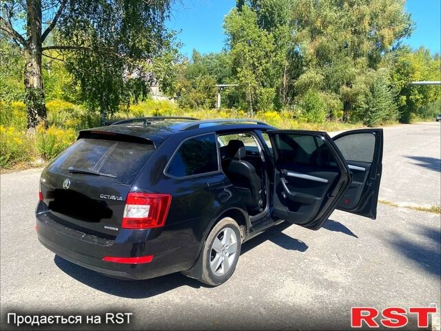 Черный Шкода Октавия, объемом двигателя 1.6 л и пробегом 300 тыс. км за 10300 $, фото 4 на Automoto.ua