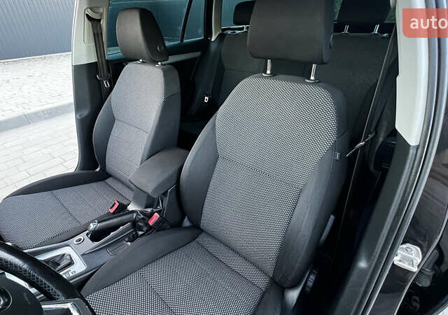 Чорний Шкода Октавія, об'ємом двигуна 1.6 л та пробігом 157 тис. км за 9999 $, фото 54 на Automoto.ua