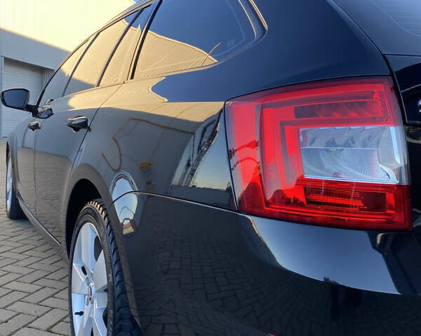 Черный Шкода Октавия, объемом двигателя 2 л и пробегом 294 тыс. км за 12900 $, фото 11 на Automoto.ua