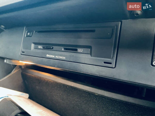 Чорний Шкода Октавія, об'ємом двигуна 1.6 л та пробігом 319 тис. км за 9700 $, фото 30 на Automoto.ua