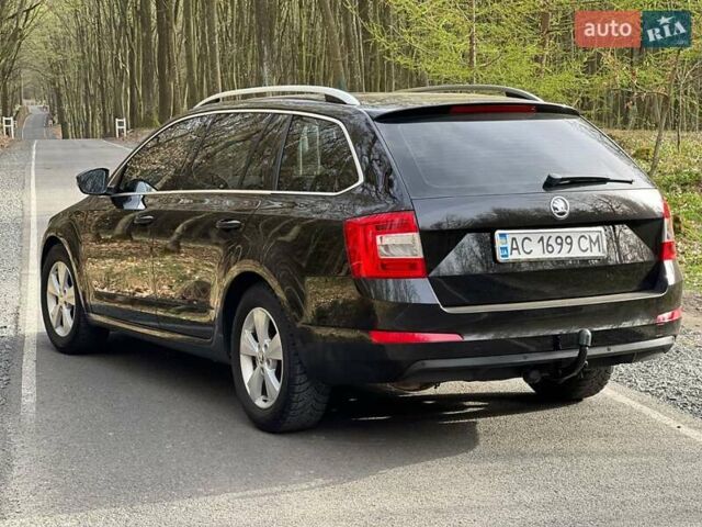 Черный Шкода Октавия, объемом двигателя 2 л и пробегом 300 тыс. км за 11700 $, фото 49 на Automoto.ua