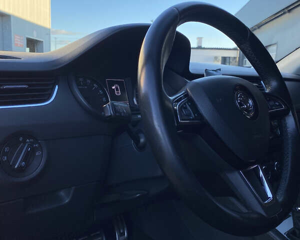 Черный Шкода Октавия, объемом двигателя 1.97 л и пробегом 297 тыс. км за 12700 $, фото 21 на Automoto.ua