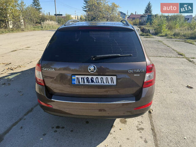 Шкода Октавія 2014 у Надворной на Automoto.ua Чорний Шкода Октавія, об'ємом двигуна 1.98 л та пробігом 290 тис. км за 10600 $, фото 6 на Automoto.ua