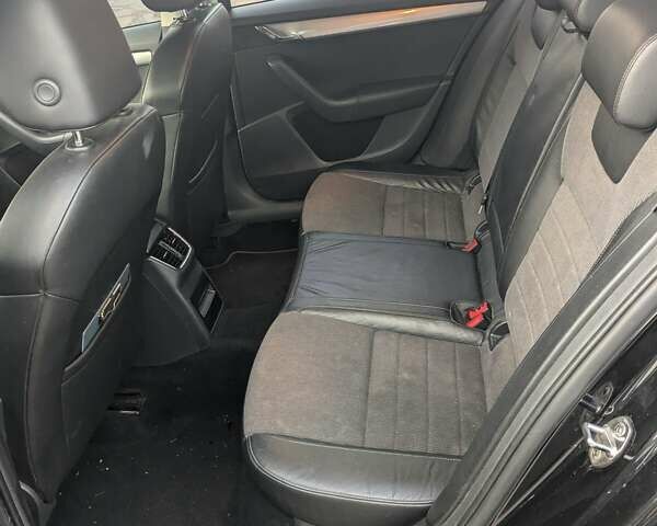 Чорний Шкода Октавія, об'ємом двигуна 1.6 л та пробігом 343 тис. км за 7900 $, фото 14 на Automoto.ua