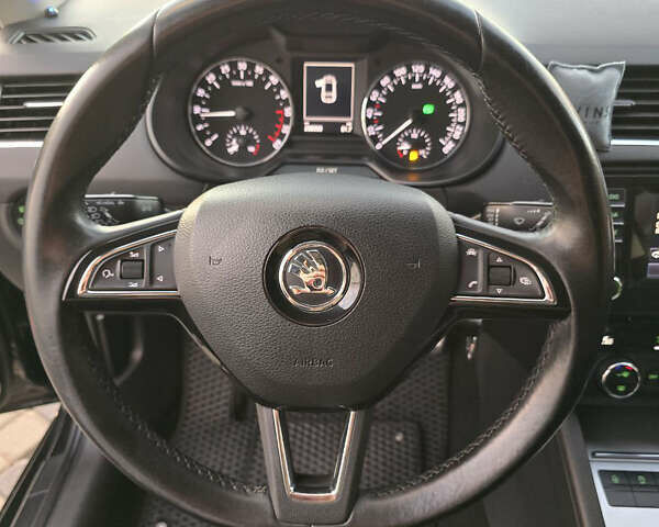 Чорний Шкода Октавія, об'ємом двигуна 1.97 л та пробігом 293 тис. км за 12900 $, фото 21 на Automoto.ua